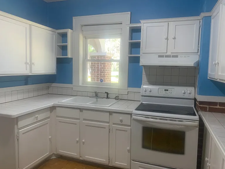 70 Martin Rd — Photo 11