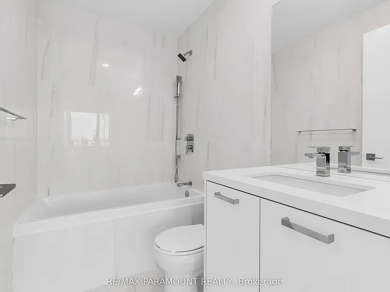 284 King St E #3104 — Photo 29