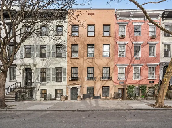 329 E 18th St, New York, NY 10003