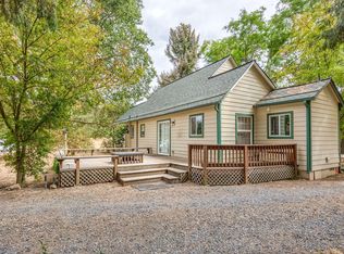 3311 Rogue River Hwy, Gold Hill, OR 97525