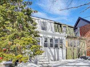 28 Aldwych Ave, Toronto, ON M4J 1X2