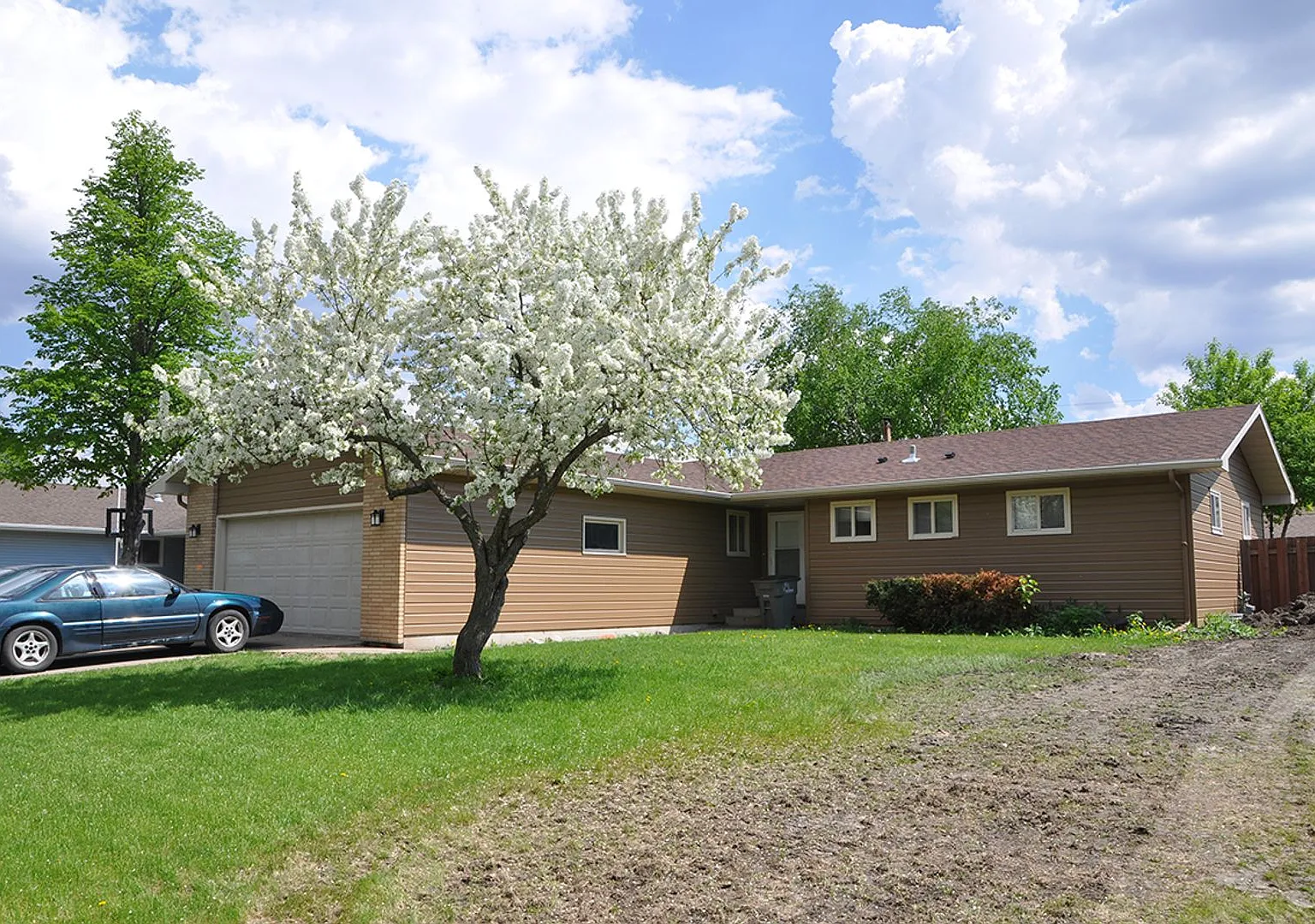 Moorhead Single Family Homes — Photo 1
