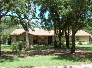 510 Eastledge, Graham, TX 76450