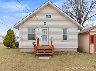 304 Vincent St, Belding, MI 48809