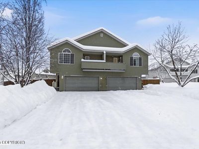 221 Whisper Ridge Cir, Anchorage, AK, 99504