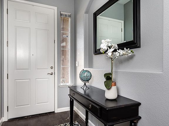 3rd image of 5220 Namath Cir