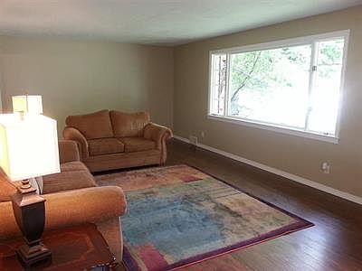 5th image of 518 S 21st St