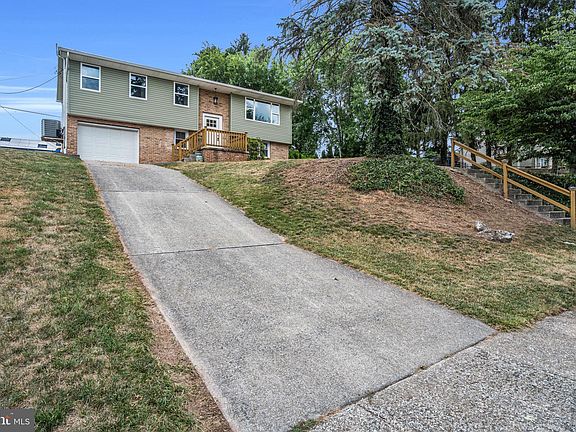 4th image of 105 Greenwood Dr