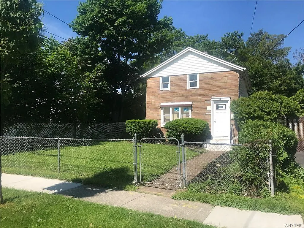 18 Dart St photo 1
