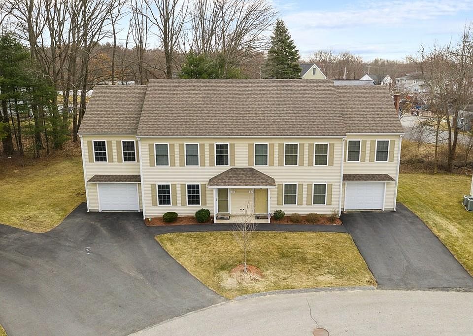 1st image of 40 McKenna Dr #40