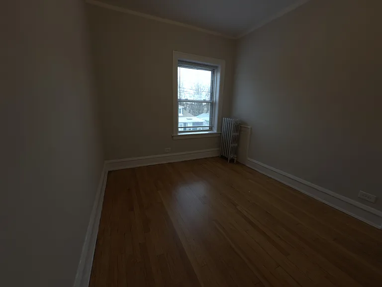 51175 W Montrose Ave #3A — Photo 11