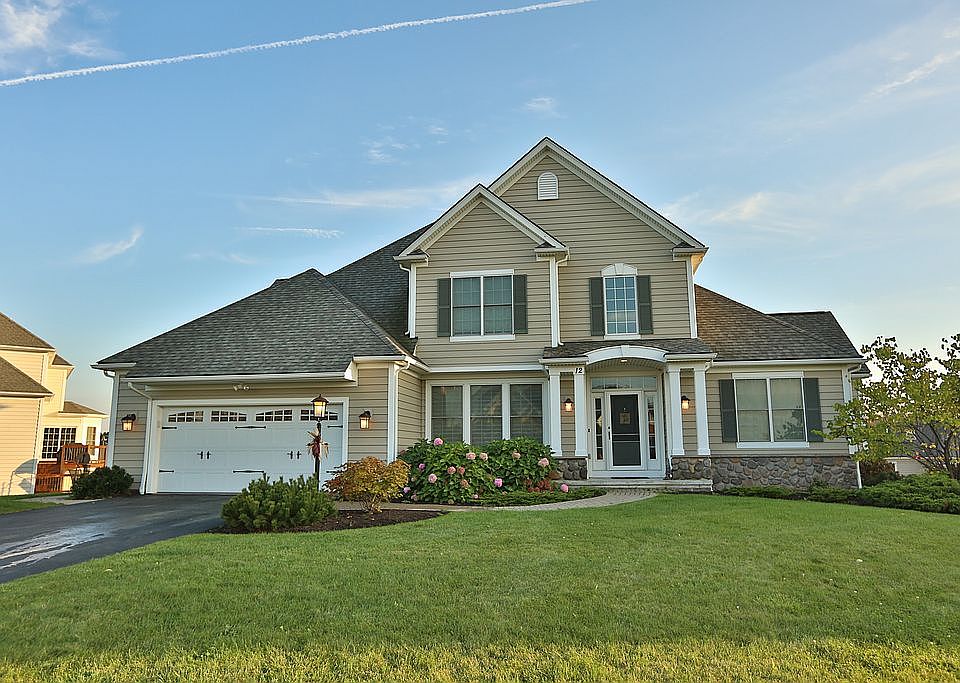 1st image of 12 Pepperwood Ct