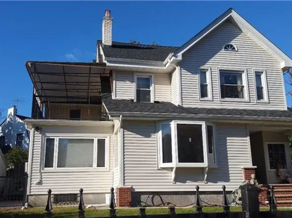 172-15 Henley Road image 1 of 3