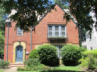 2650 Traymore Rd, University Heights, OH 44118