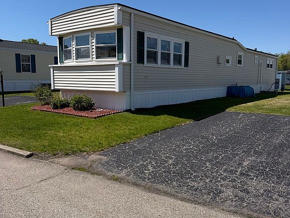 2nd image of 52 Liberty Dr