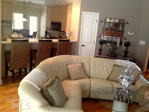 Living room w/Kitchen view