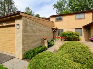 26936 W Twelve Mile Rd #1, Southfield, MI