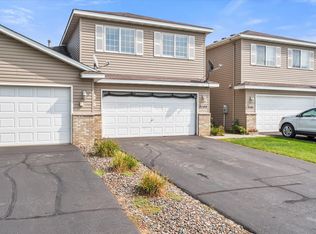 2159 Cleveland Way S, Cambridge, MN 55008
