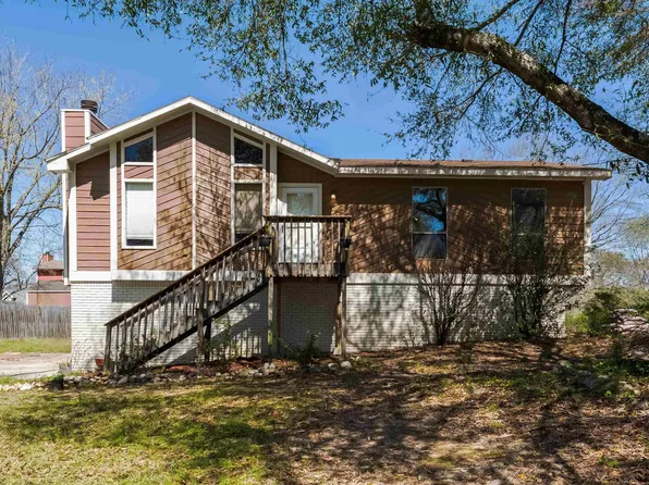 405 Meadowlark Pl, Alabaster, AL 35007