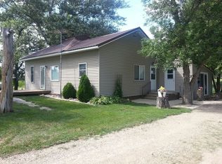 111 Hazelton Ave, Lily, SD 57274