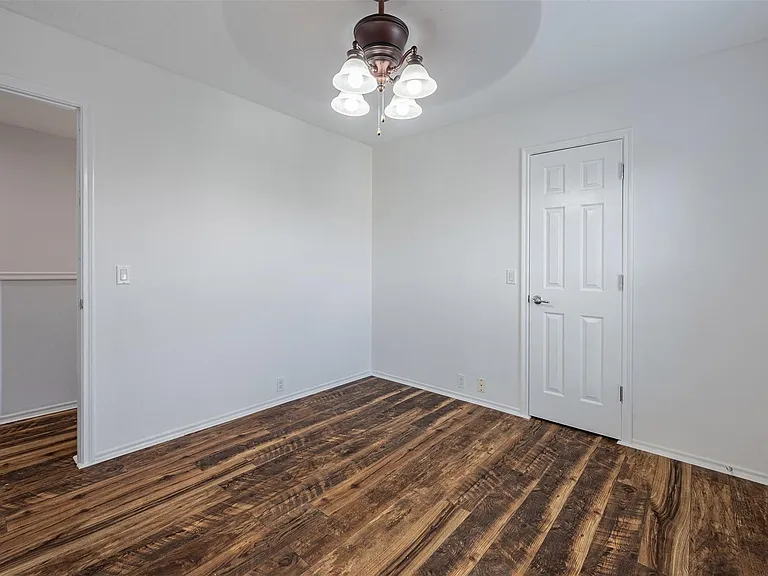 20018 Larkspur Lndg — Photo 29