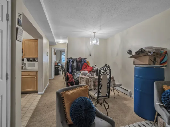 221 Macdougal Street image 5 of 18