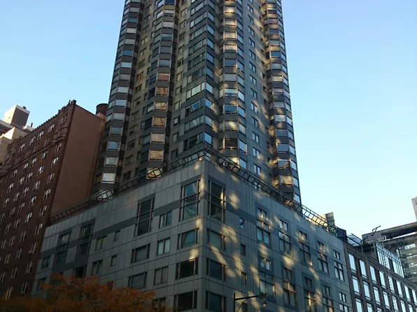 Central Park Place