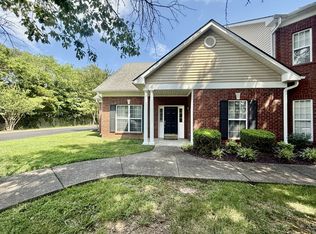 11 Leftwich Ct, Lebanon, TN 37087