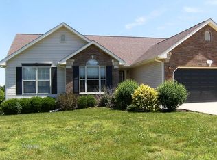 105 Mesa Dr, Waynesville, MO 65583