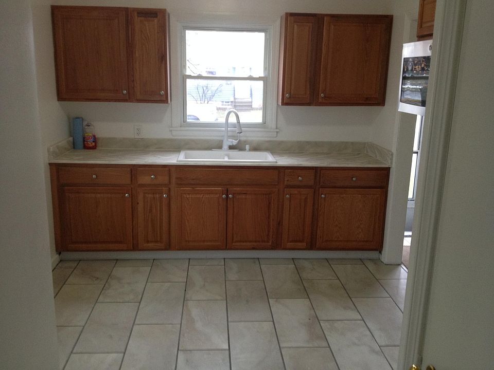 1st image of 458 Windermere Blvd