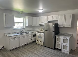 4476 3rd St #C, Columbiaville, MI 48421
