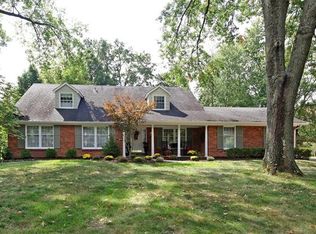700 Garland Pl, Saint Louis, MO