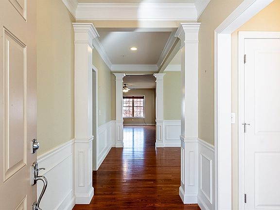 5th image of 25 Arbor Glen Dr #25