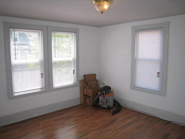 2nd image of 10 Wallace St #23