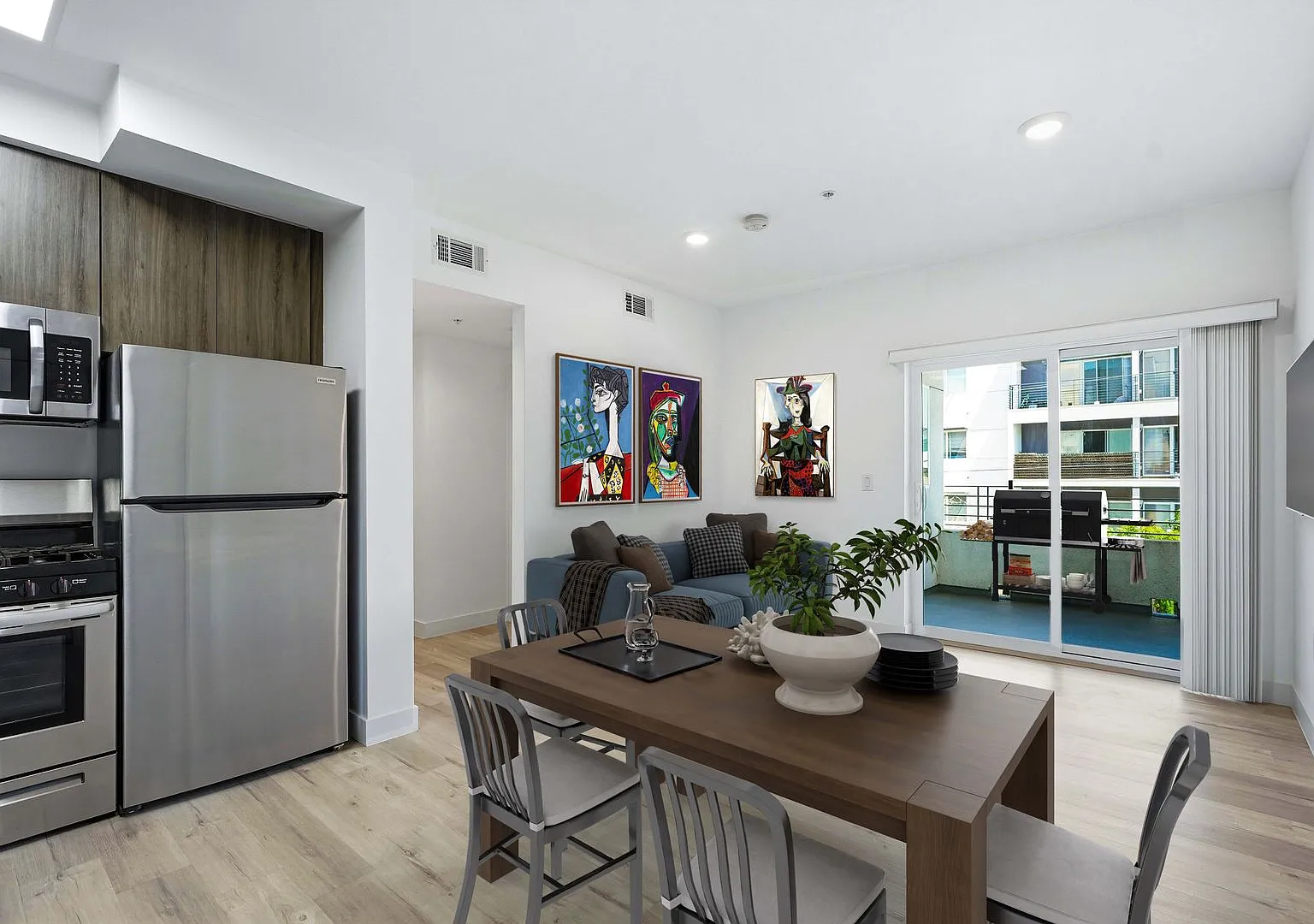 3057 West Pico Apartments — Photo 1