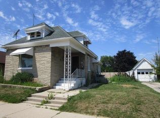 1912 Marshall St, Manitowoc, WI 54220