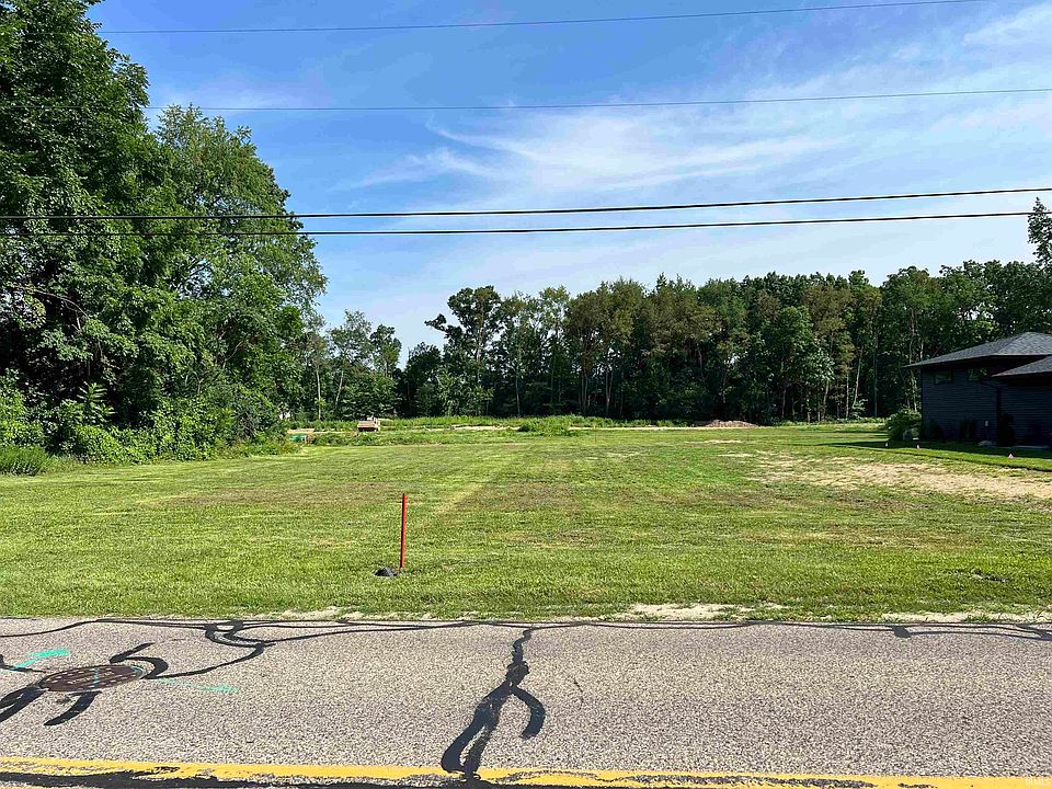 1st image of 3400 Greenleaf Blvd