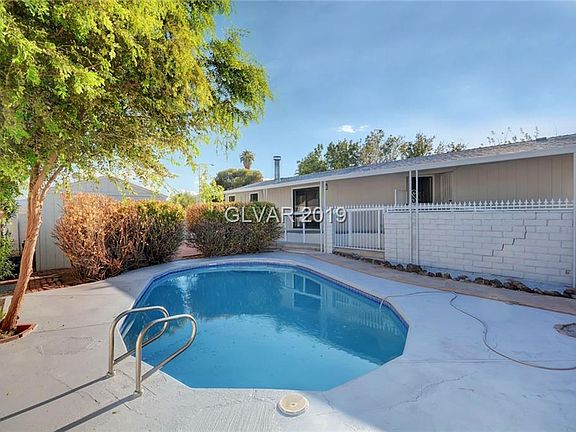 2nd image of 4647 Largo Way