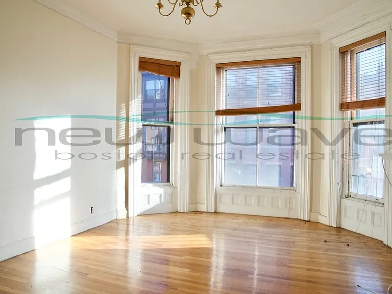 206 Commonwealth Ave #6 — Photo 2