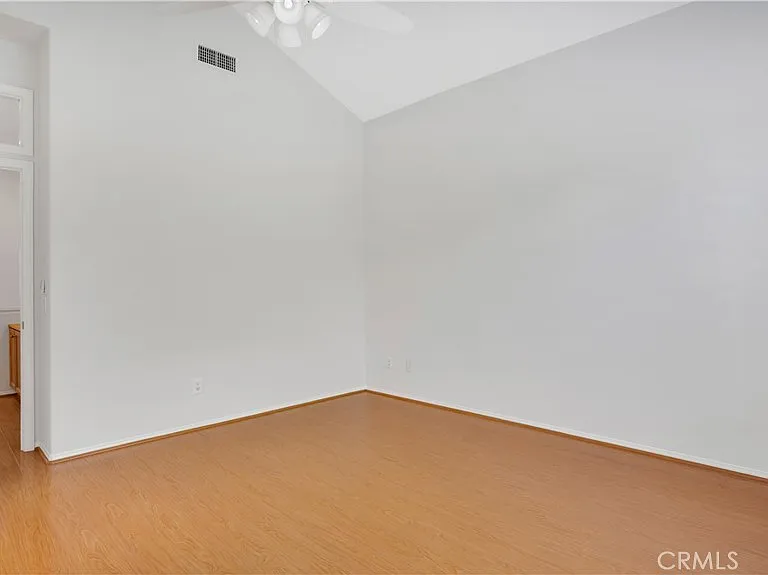 12944 Maxwell Dr — Photo 16