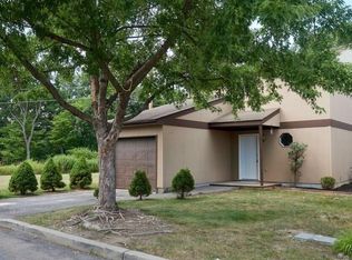 6 Russell Mews, Middletown, NY 10940