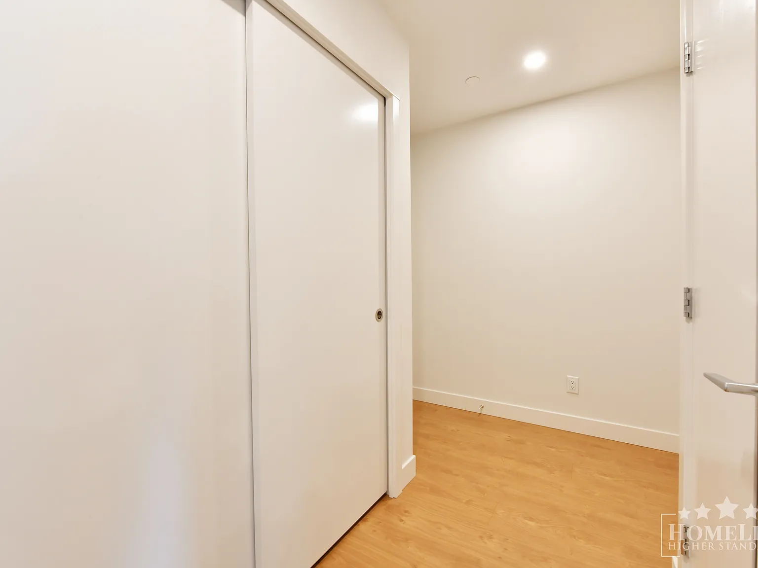 13387 Old Yale Rd Surrey — Photo 3