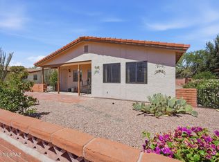 2048 S San Vincent Dr, Green Valley, AZ 85614