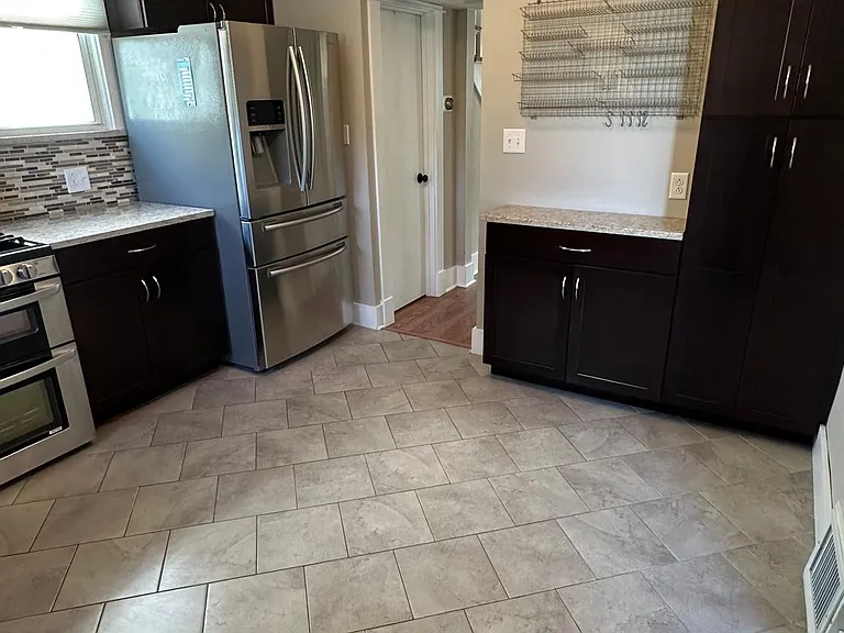 6011 Elizabeth Ave — Photo 17