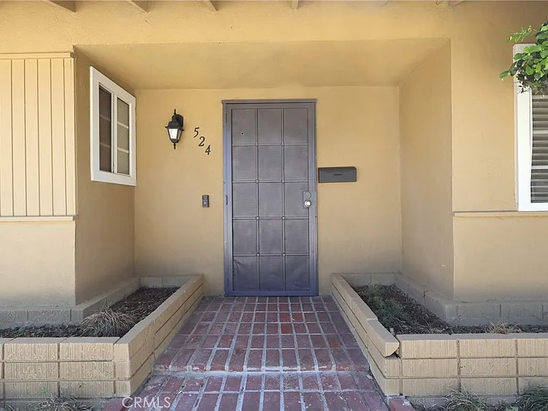 524 E Ghent St — Photo 5