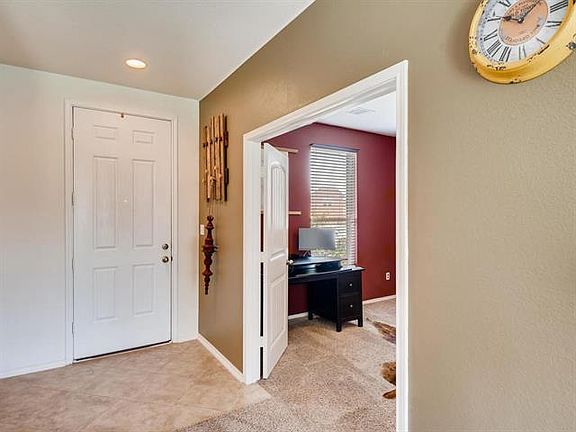 3rd image of 196 Apricot Dr