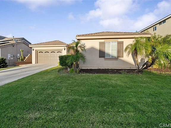 2nd image of 17886 Robusta Dr