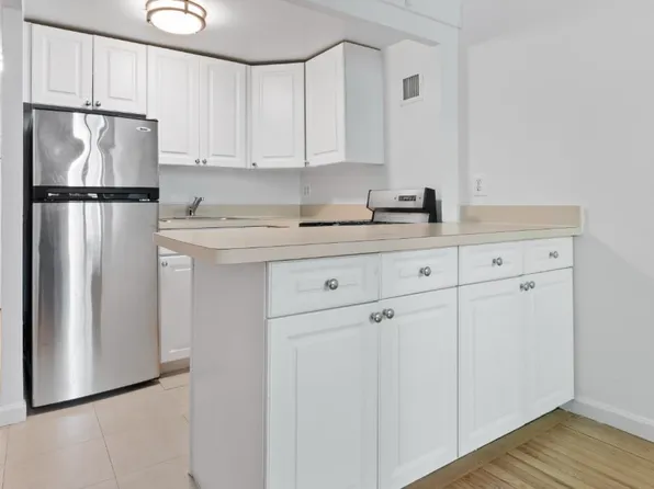 220 East 22nd Street image 1 of 12