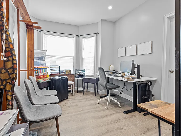 120 Pitman St #1 — Photo 18