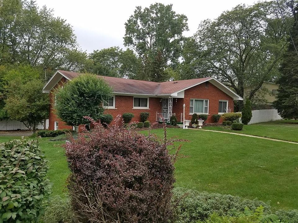 1st image of 284 S Wallace Blvd